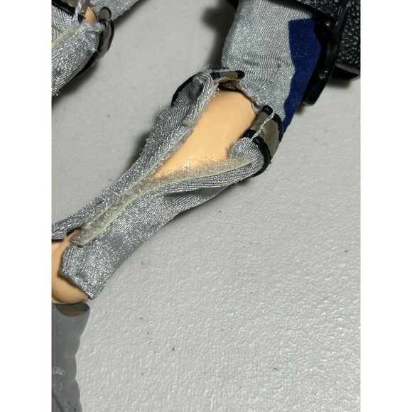 Vintage Power Rangers Wild Force Lunar Wolf Ranger 12” Action Figure W/ Belt - Picture 5 of 5